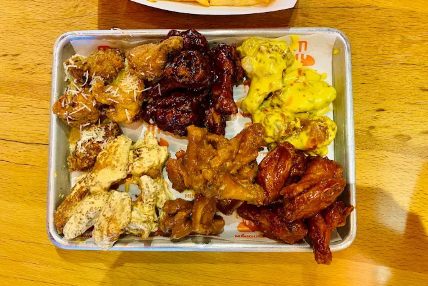 Miniguette’s Unlimited Chicken Wings (3)